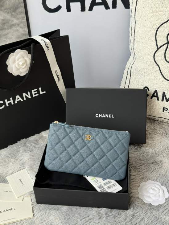 Picture of Chanel Wallets _SKUfw239882706fw